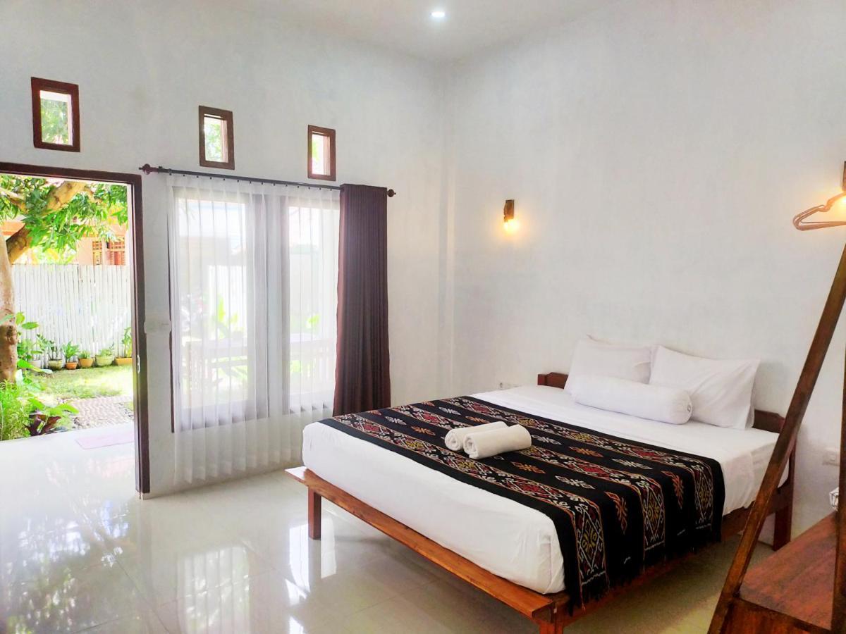 Mango Room Mandalika Kuta  Extérieur photo
